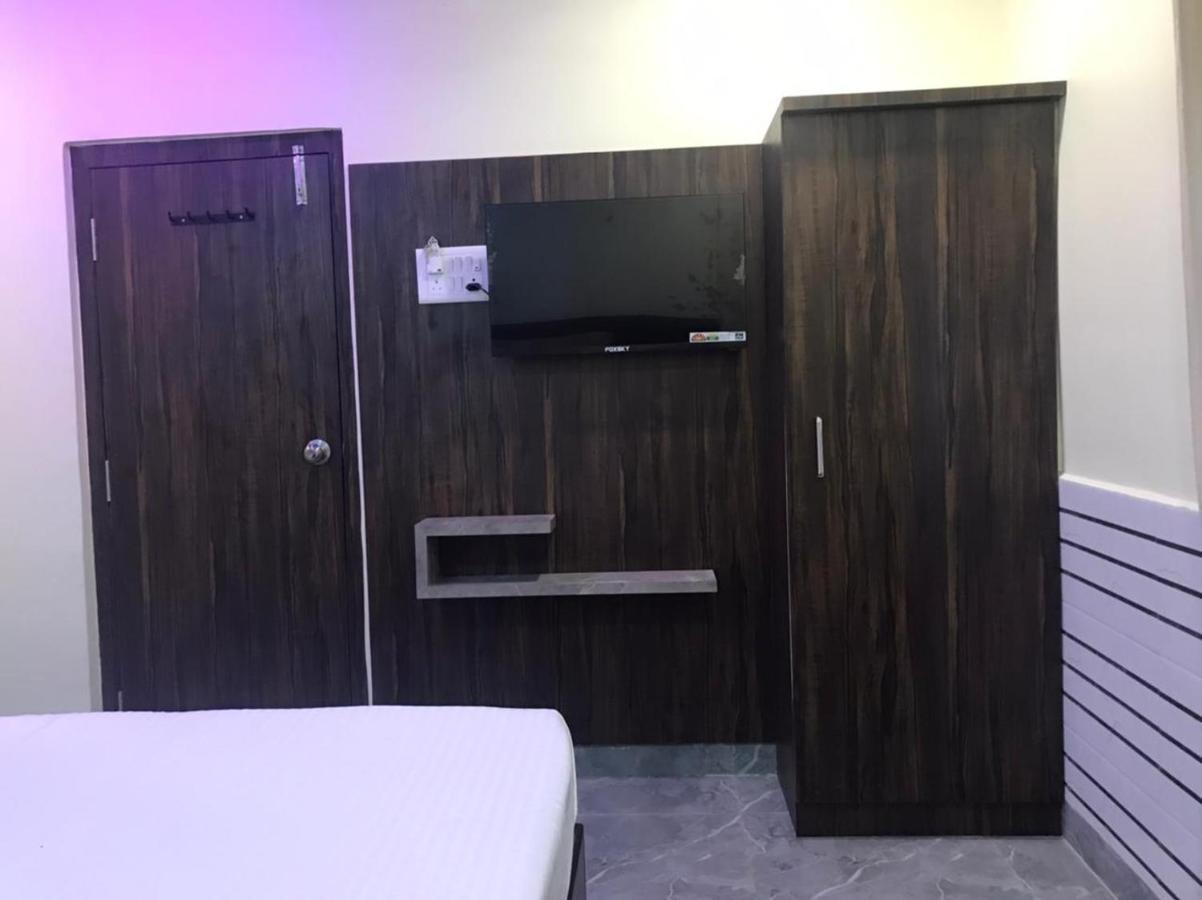 Taloja Midc Otel Taloje Budrukh Dış mekan fotoğraf