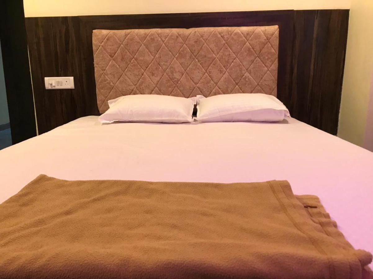 Taloja Midc Otel Taloje Budrukh Dış mekan fotoğraf